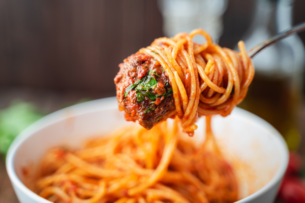 Spaghetti bolognaise au hachoir